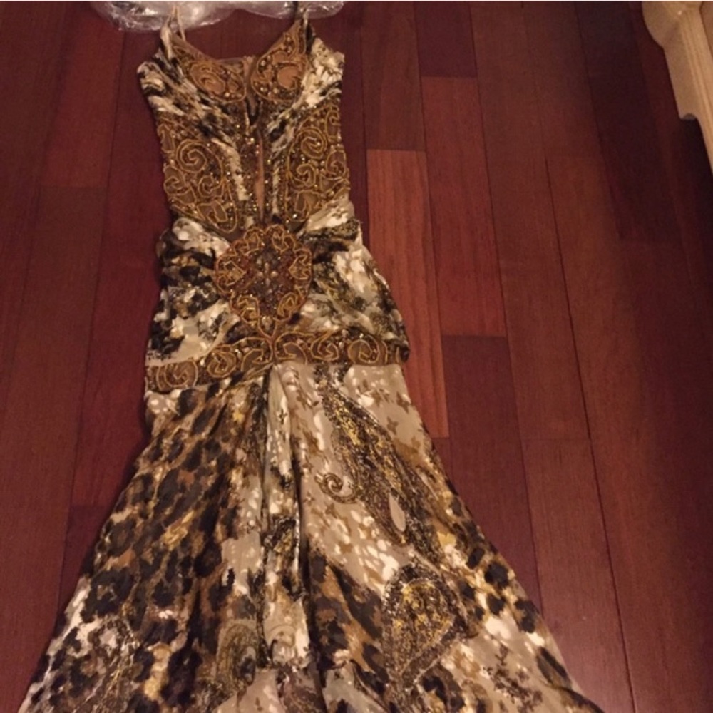 Gorgeous dress